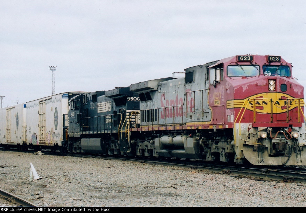 BNSF 623 East